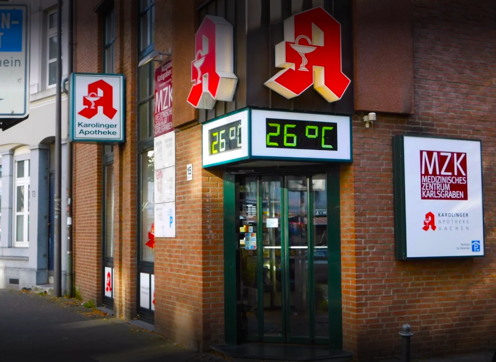 Karolinger Apotheke Aachen Logo
